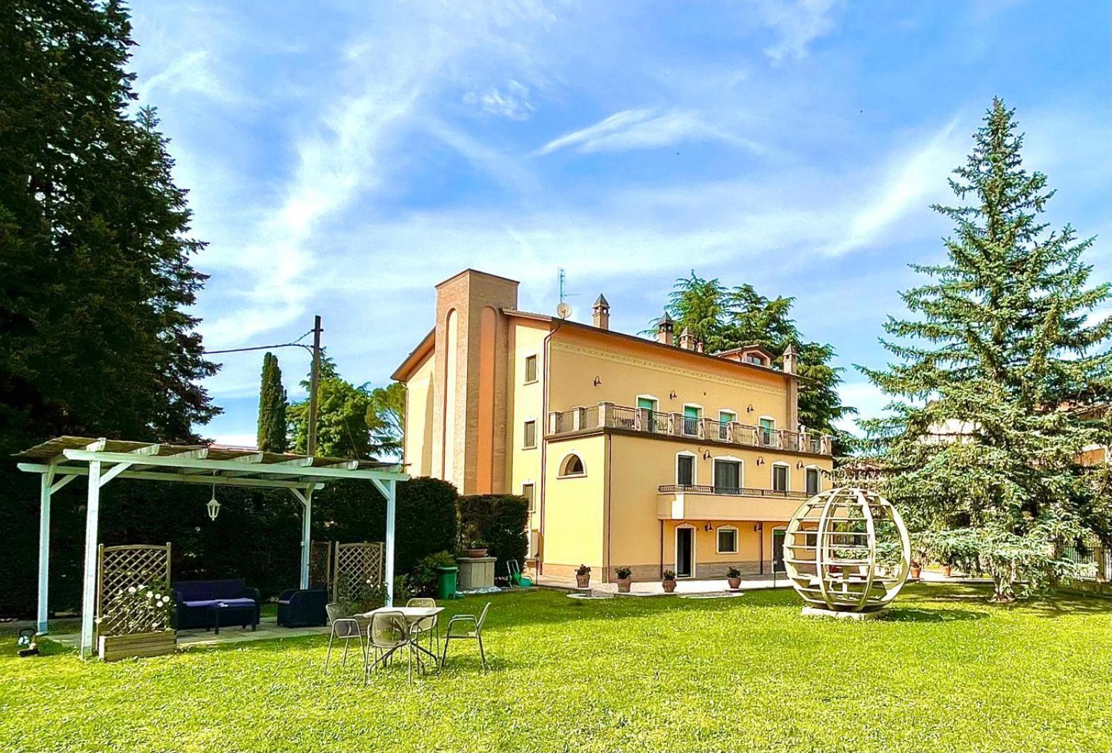 Villa Adige Luxury - M&M Holiday House Perugia Exterior foto