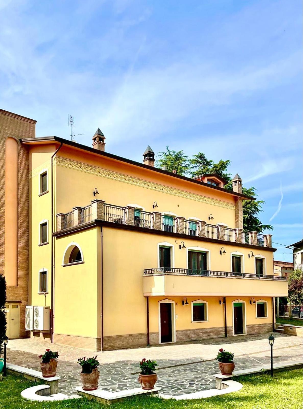 Villa Adige Luxury - M&M Holiday House Perugia Exterior foto